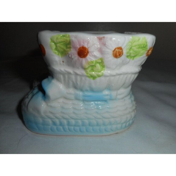 Vintage Nancy Pew Blue Baby Bootie Shoes Ceramic Planter Japan Nursery Decor #2 - Picture 4 of 7